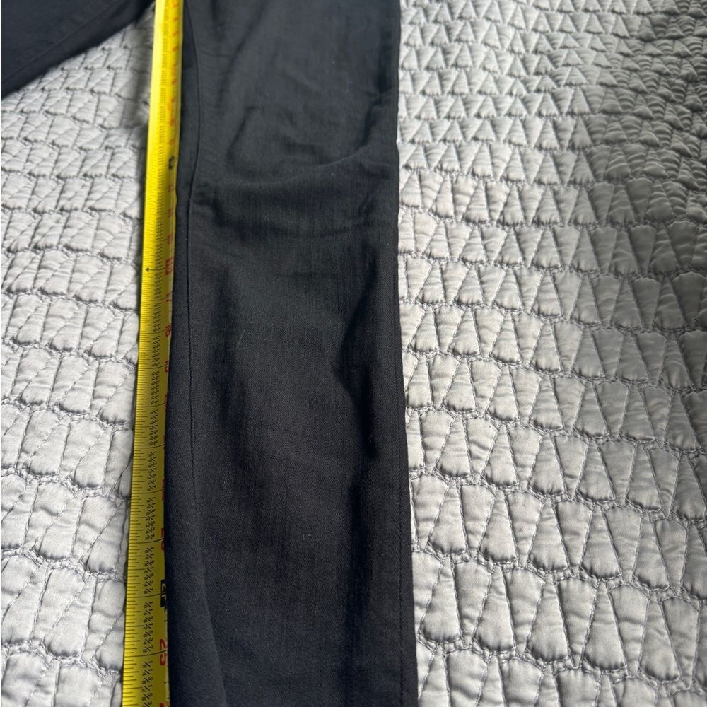 AG Isabelle Button-Up High-Rise Straight Cut Black Corduroy Jeans. Size 26 - Picture 6 of 11